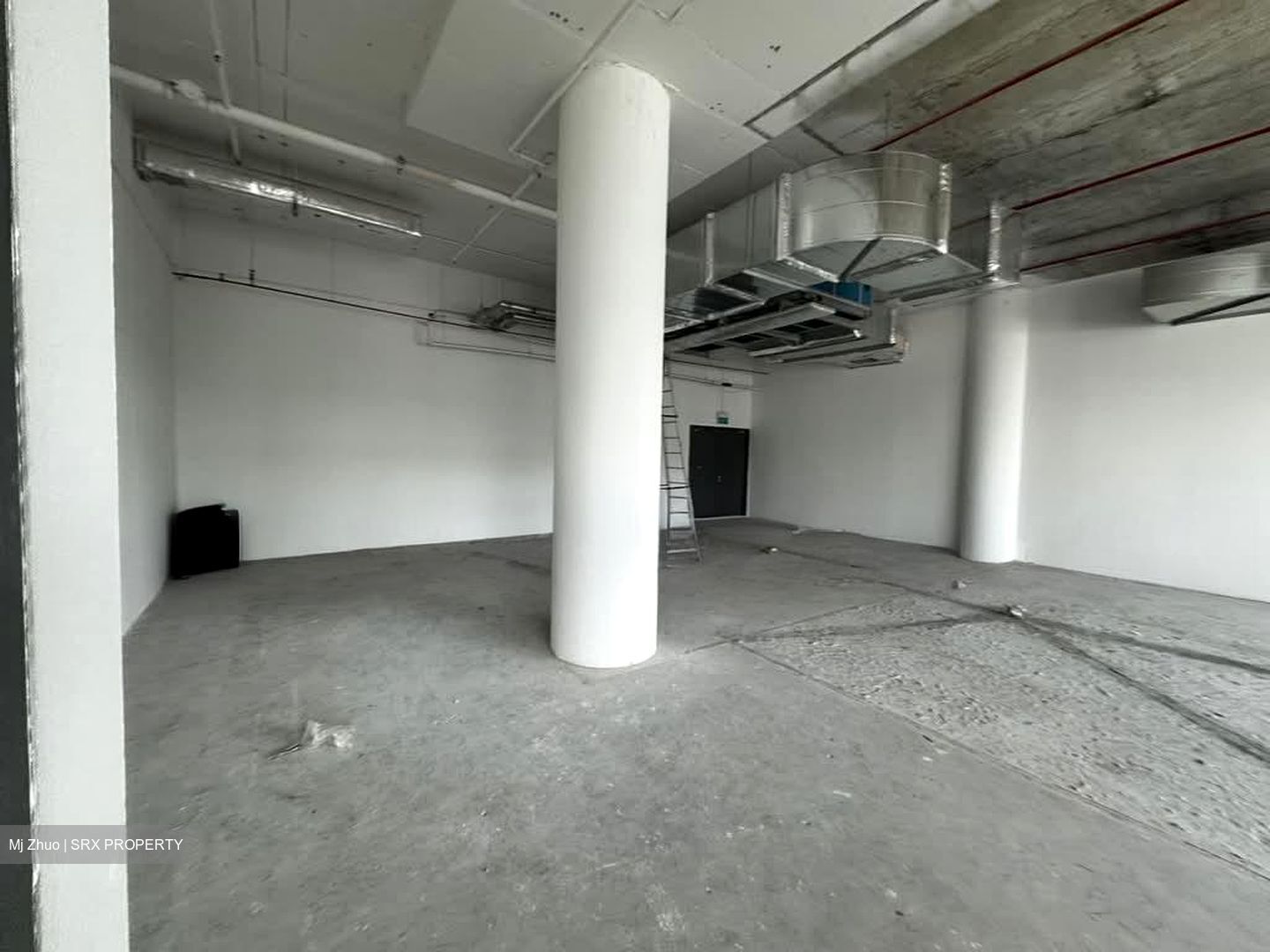 Breadtalk (D19), Warehouse #551127871